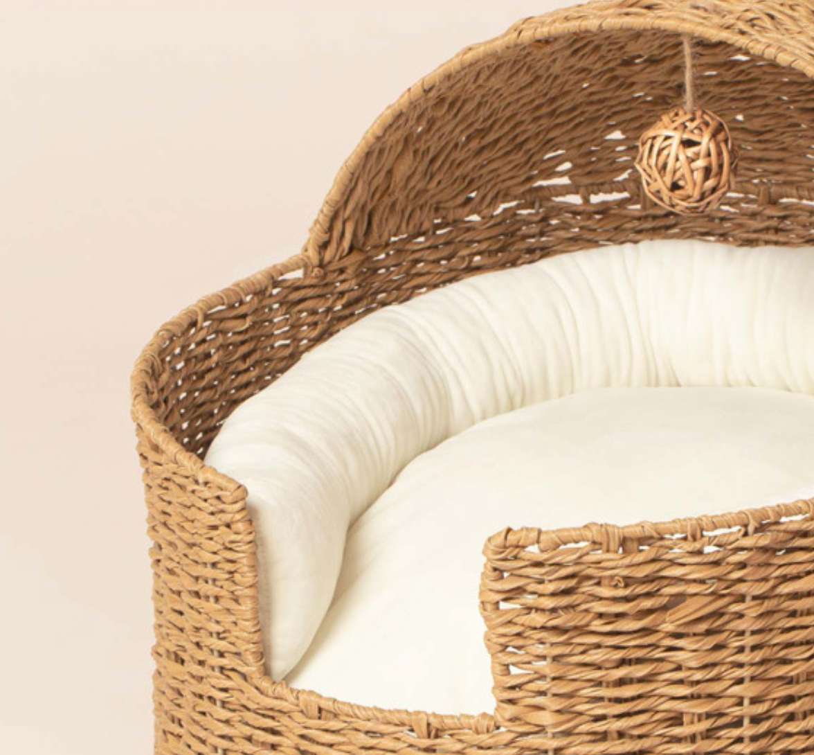 Chenpet Eco-friendly PE Rattan Cat Caves Breathable Cat Beds