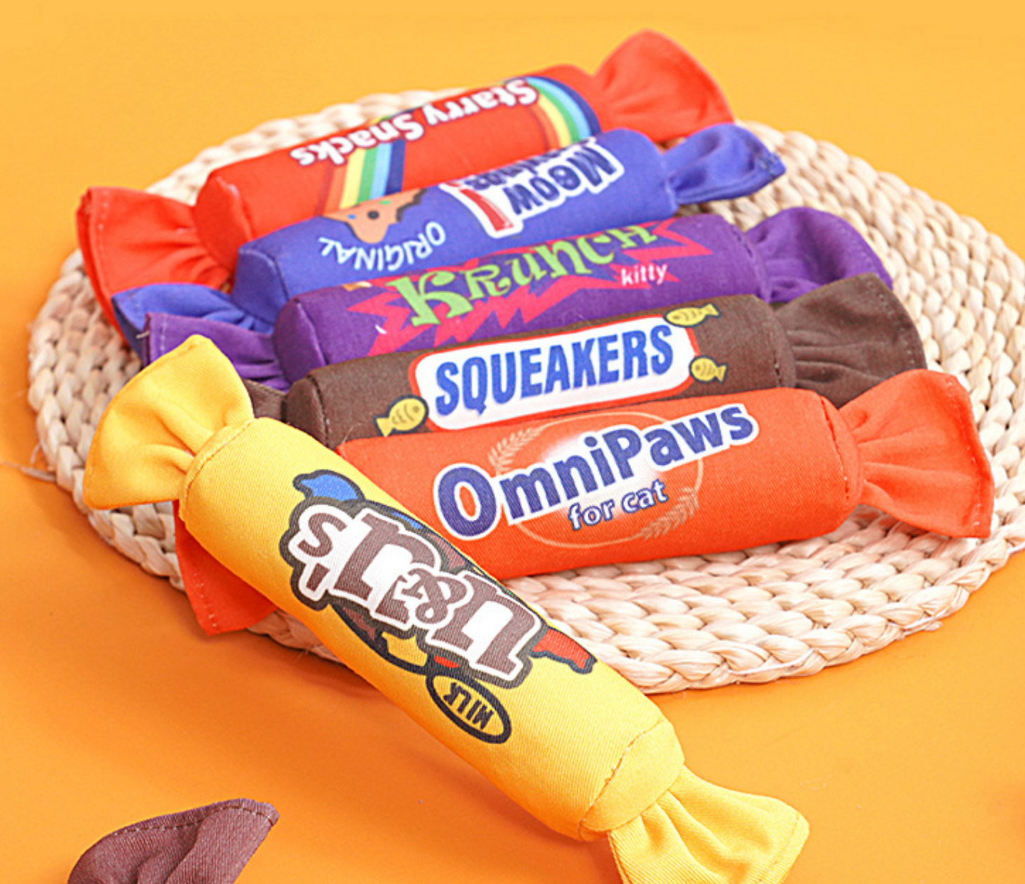 Chenpet New Exclusive Design Of Cat Candy Style Chew Toys