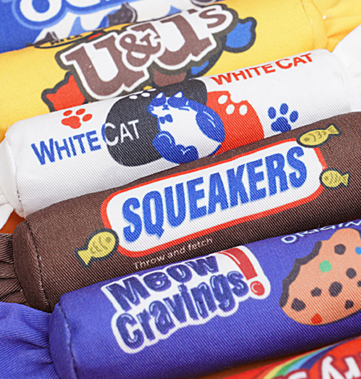 Chenpet New Exclusive Design Of Cat Candy Style Chew Toys