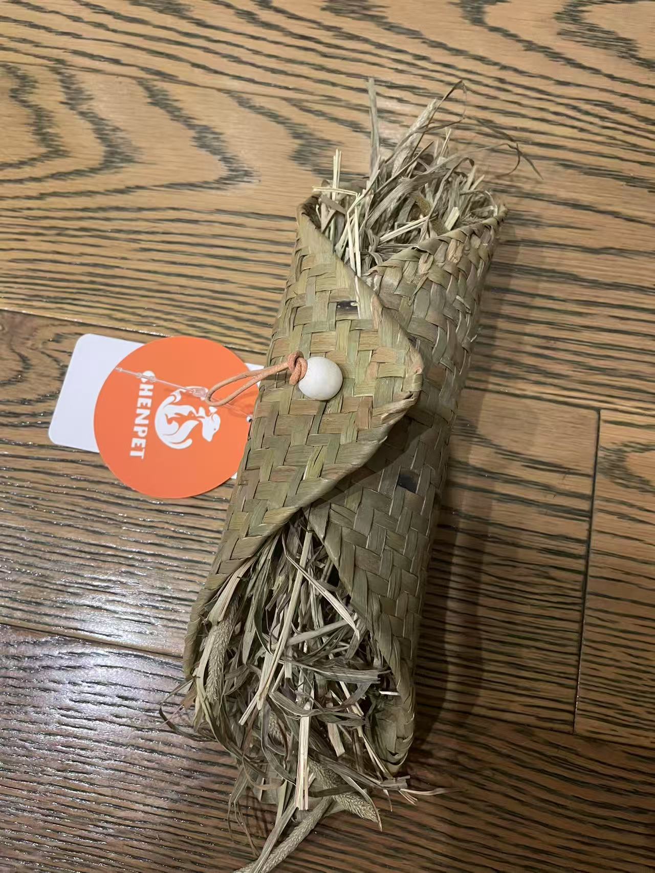 Chenpet Wholesale New Design Natural Timothy Grass Small Pet Gift Toys