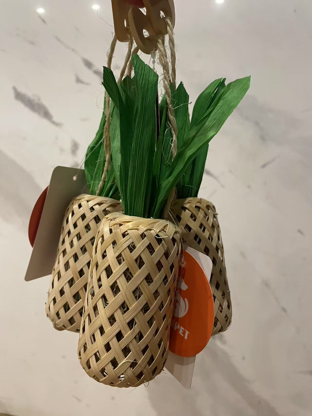 Chenpet Small Pet Natural Timothy Grass Enrichment Toys