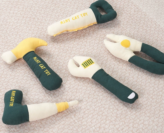 Chenpet New Design Tool Style Catnip Cat Play Toys