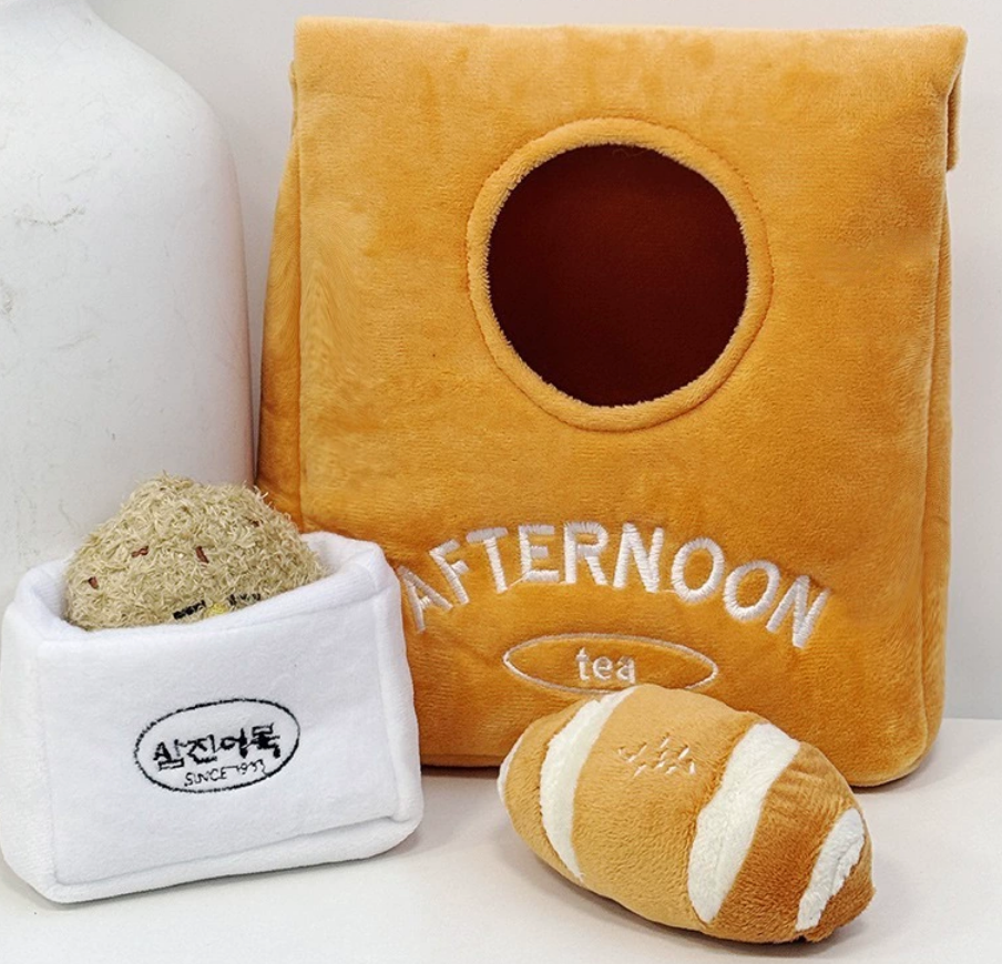 Chenpet Manufacturer Afternoon tea Cake Plush Dog Toys