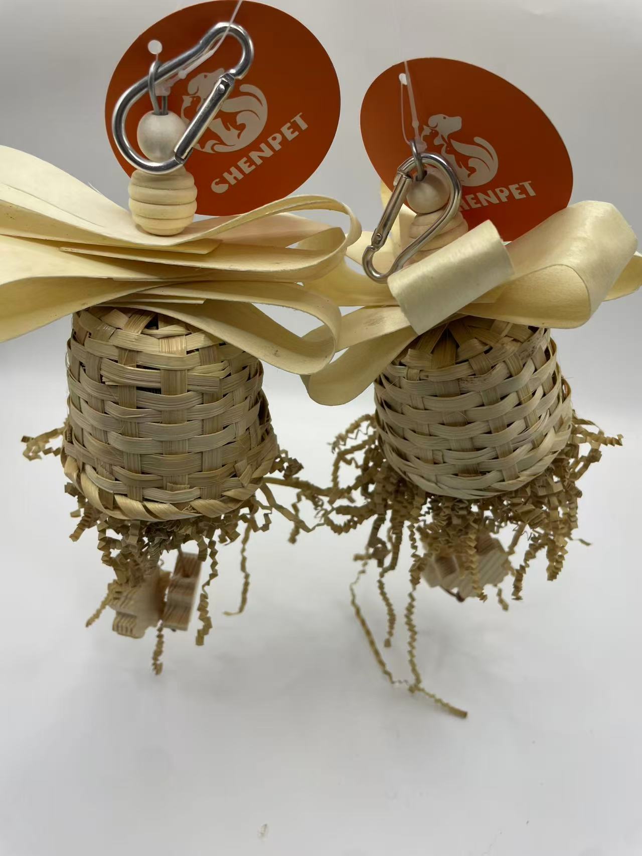 Chenpet Hot Selling Natural Small Pets Chewing Play Toys