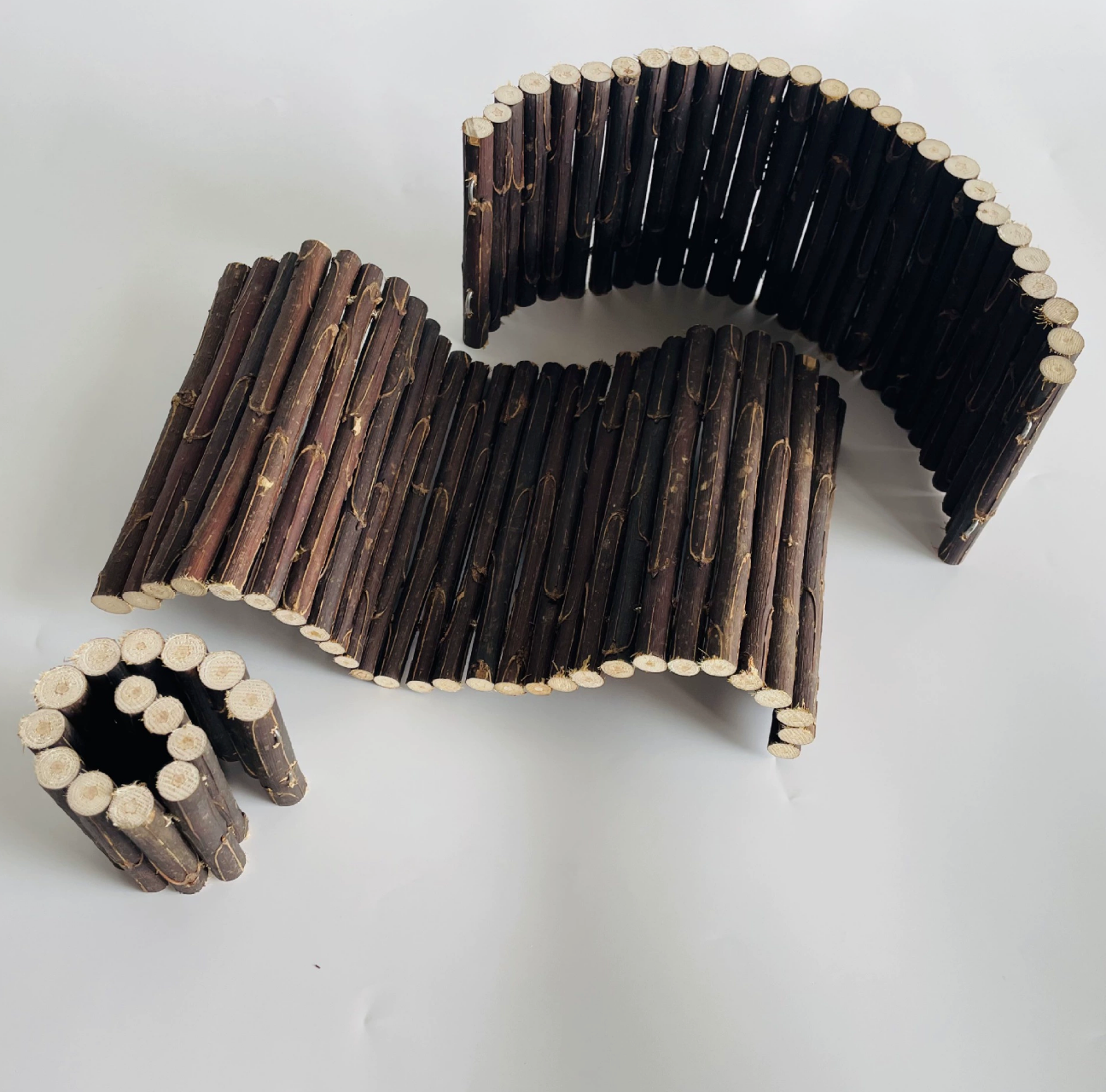 Chenpet Wholesale Natural Fruit Wood Rabbits Hamster Safe House Small Pets Hideout Toy