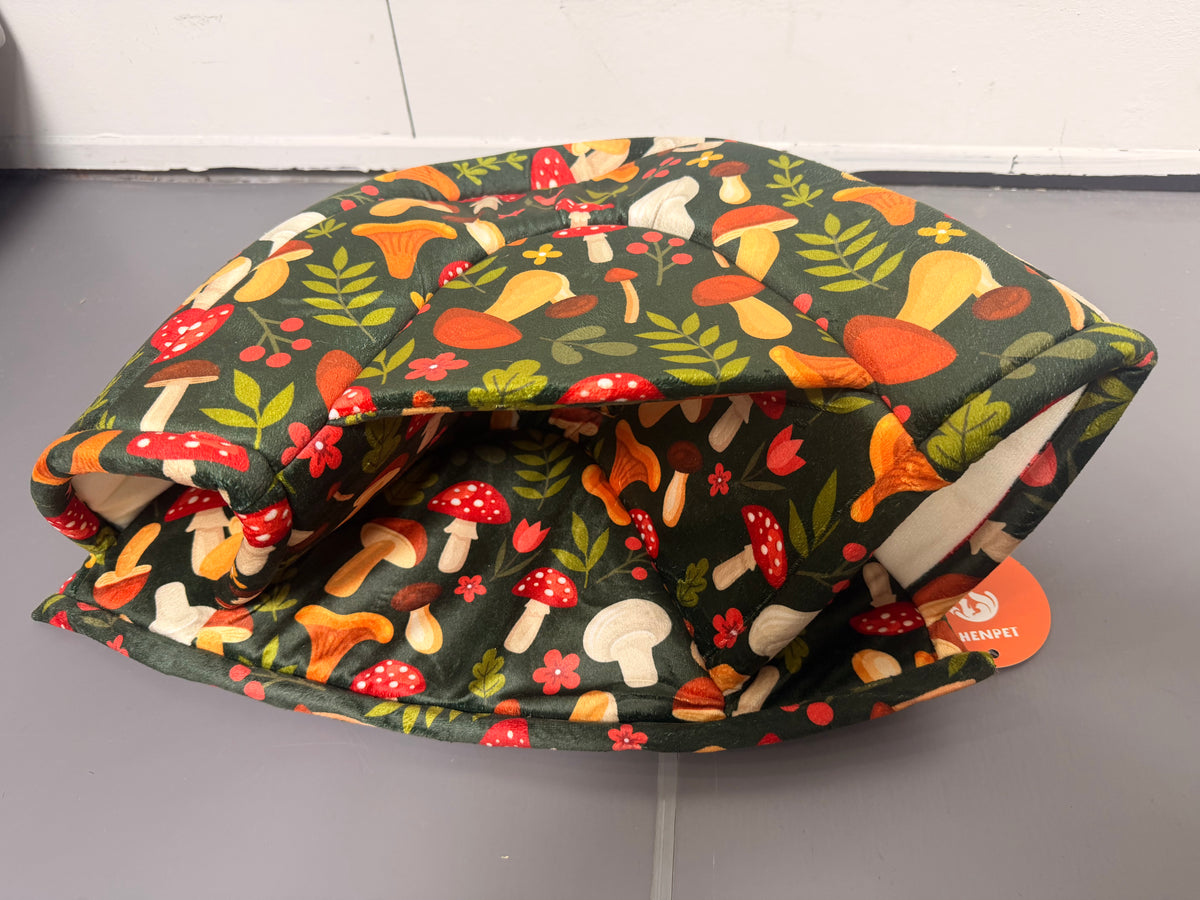 Chenpet High Quality Customized Pattern Cozy Small Pet Beds & Tunnels