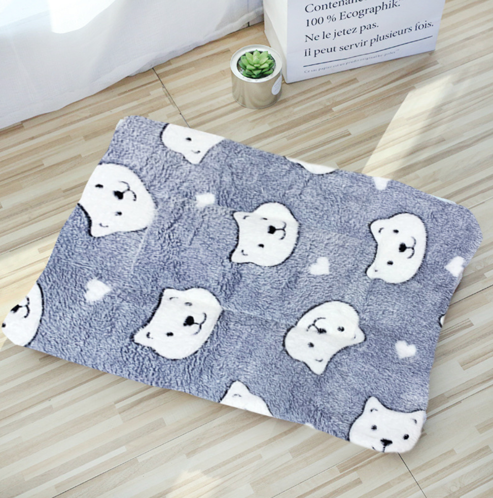 Chen Pet Wholesale Flannel Warm Pet Mat Multiple Size Customized Cats And Dog Mats
