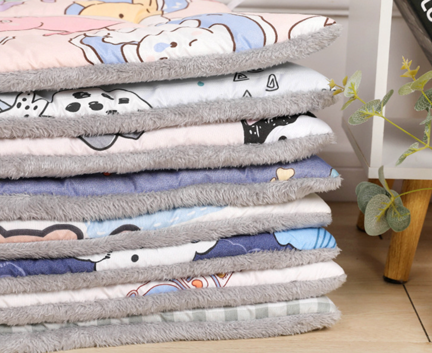 Chenpet Wholesale Full Seasons Pet Comfy Mats Dog Mats