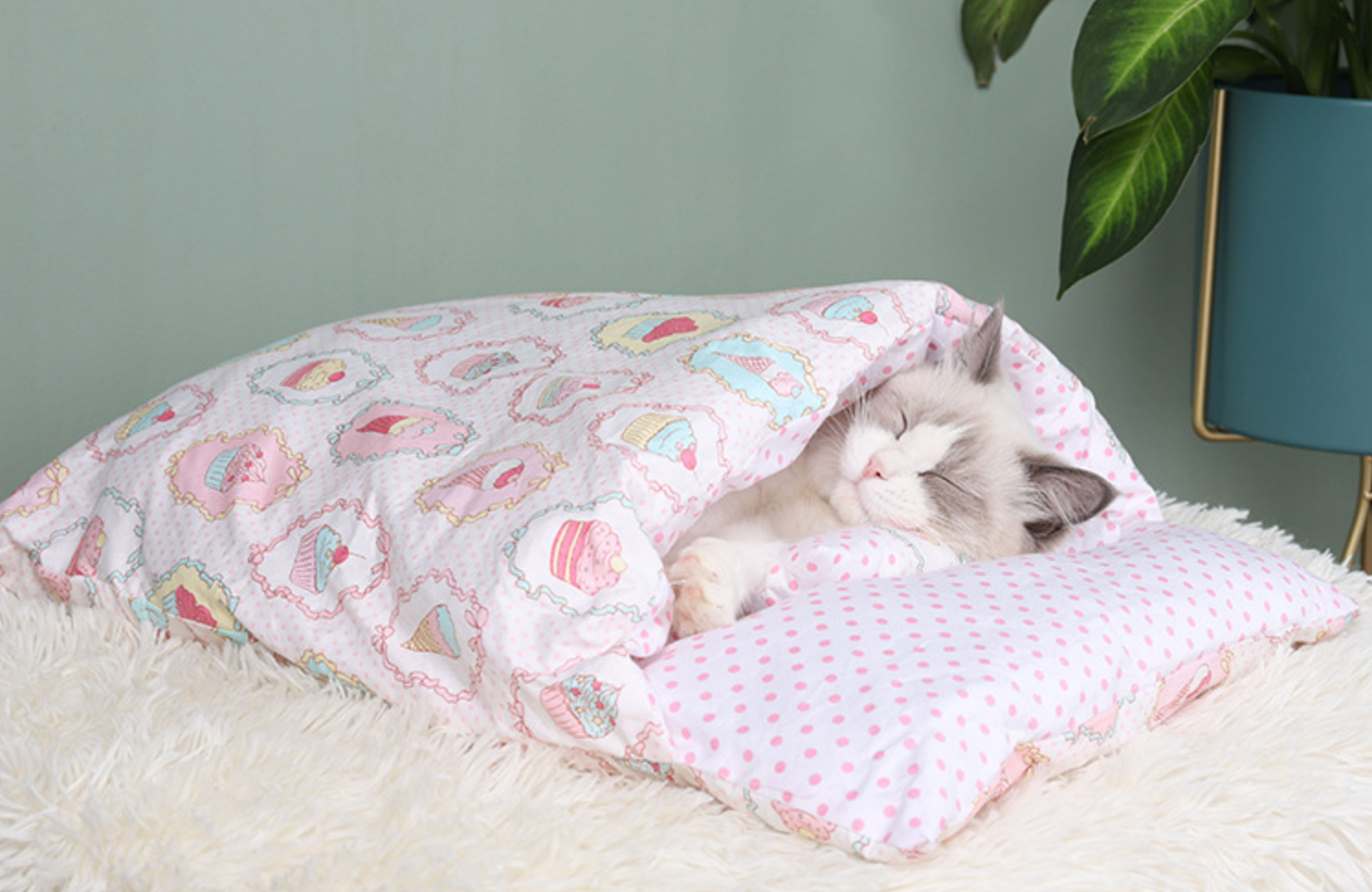 Chenpet Wholesale Cotton Pet Sleep Bags Pet Custom Beds