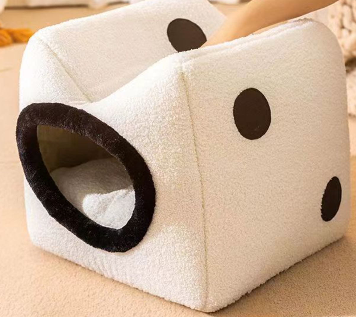 Chenpet Wholesale Custom Pet Beds Dog Houses