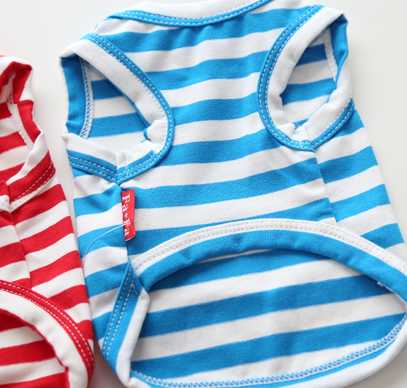 Chenpet New Design Spring Summer Pet Clothes Dog Apparels