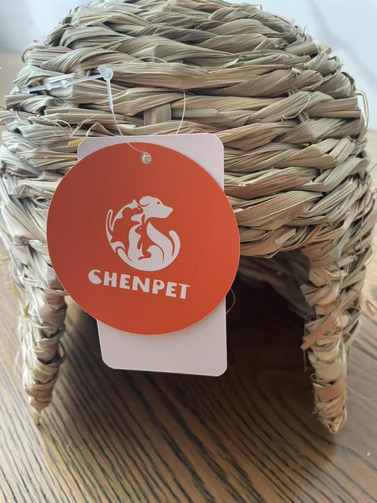 Chenpet Wholesale Small Pet Natural Grass Hide House