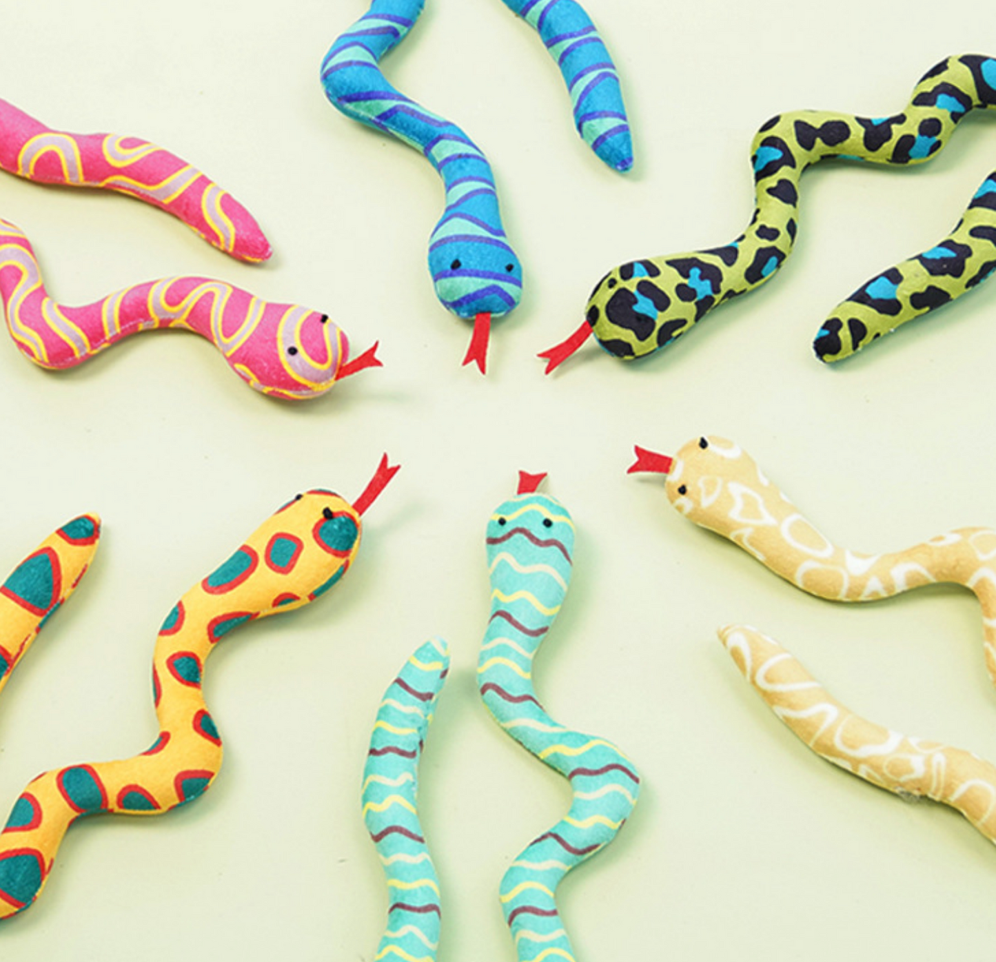 Chenpet Hot Selling Snake Designs Plush Cat Play Toys
