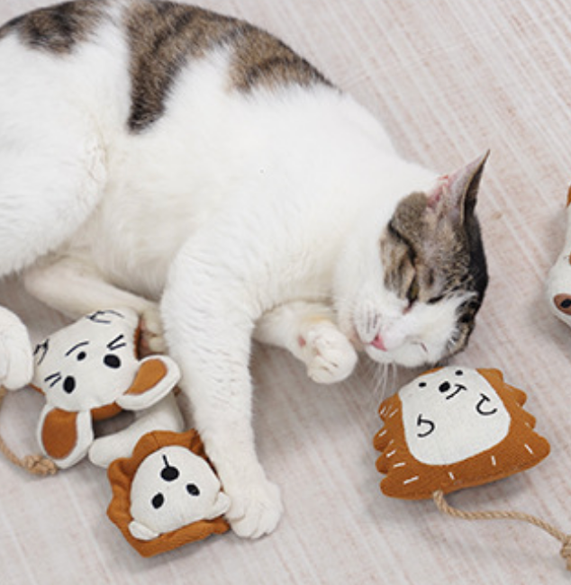 Chenpet Wholesale Animal Design Catnip Cat Play Toys