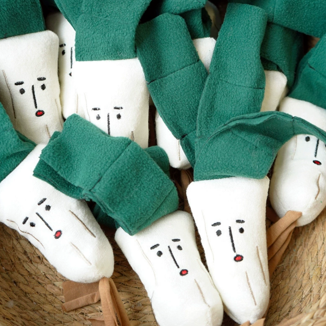 Chenpet Wholesale Vegetable Style Plush Dog Interactive Plush Toys