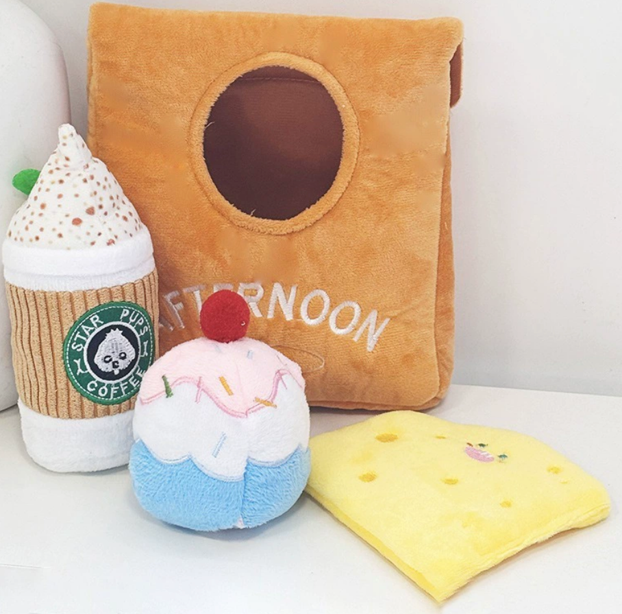 Chenpet Manufacturer Afternoon tea Cake Plush Dog Toys