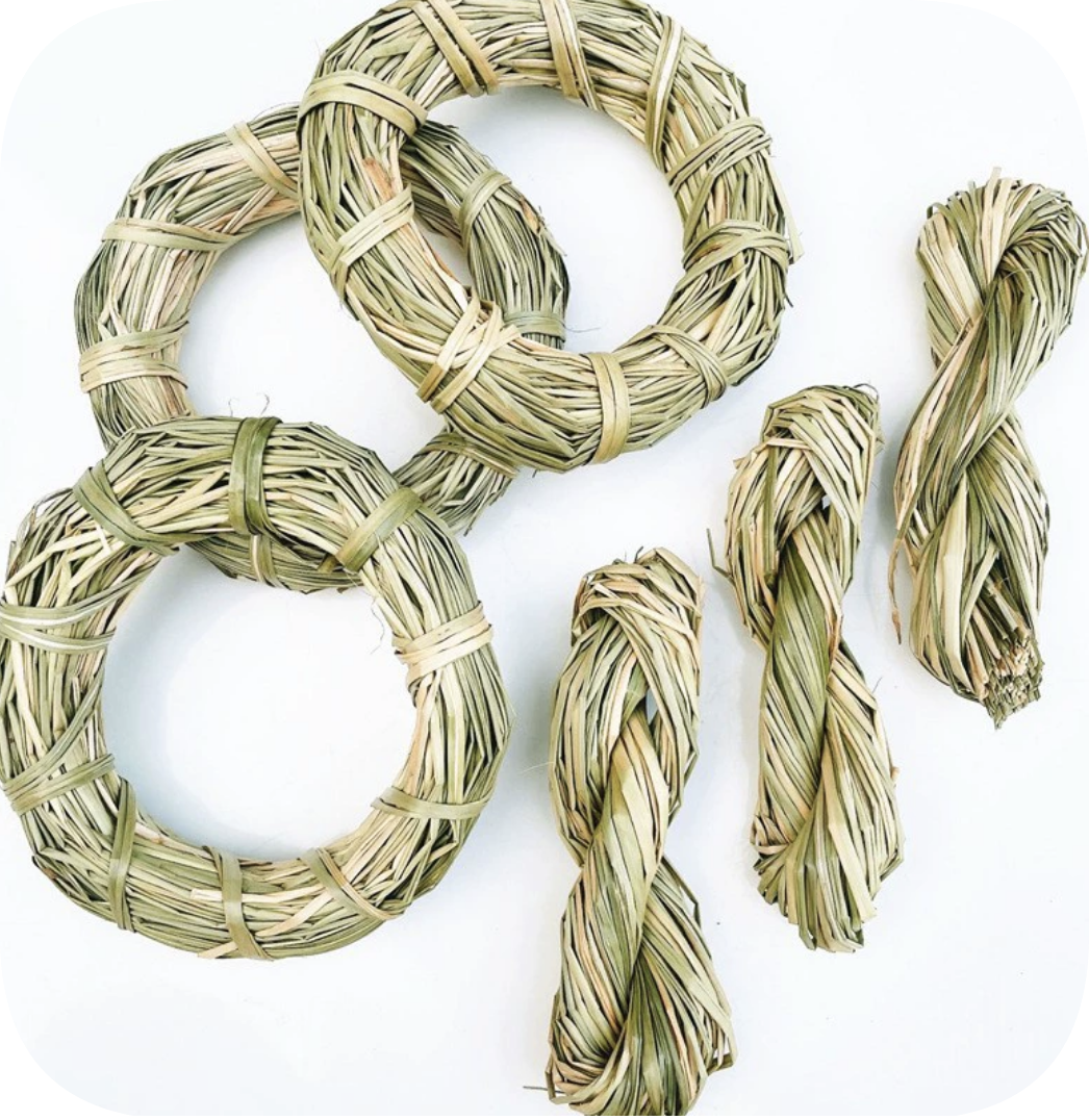 Chenpet Hot Selling Natural Water Grass Small Pet Chewing Toys