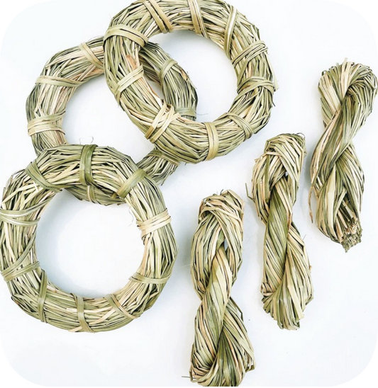 Chenpet Hot Selling Natural Water Grass Small Pet Chewing Toys