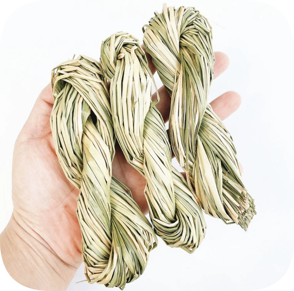 Chenpet Hot Selling Natural Water Grass Small Pet Chewing Toys