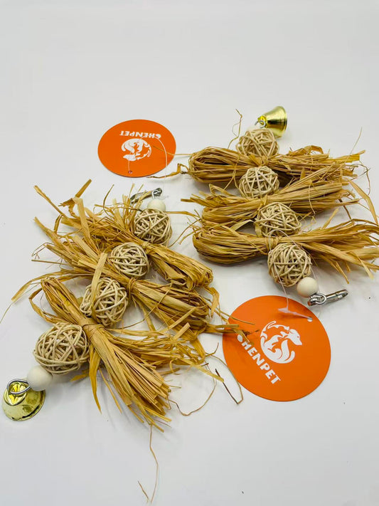 Chenpet Natural Corn Husk Small Pet Products Chewing Toys