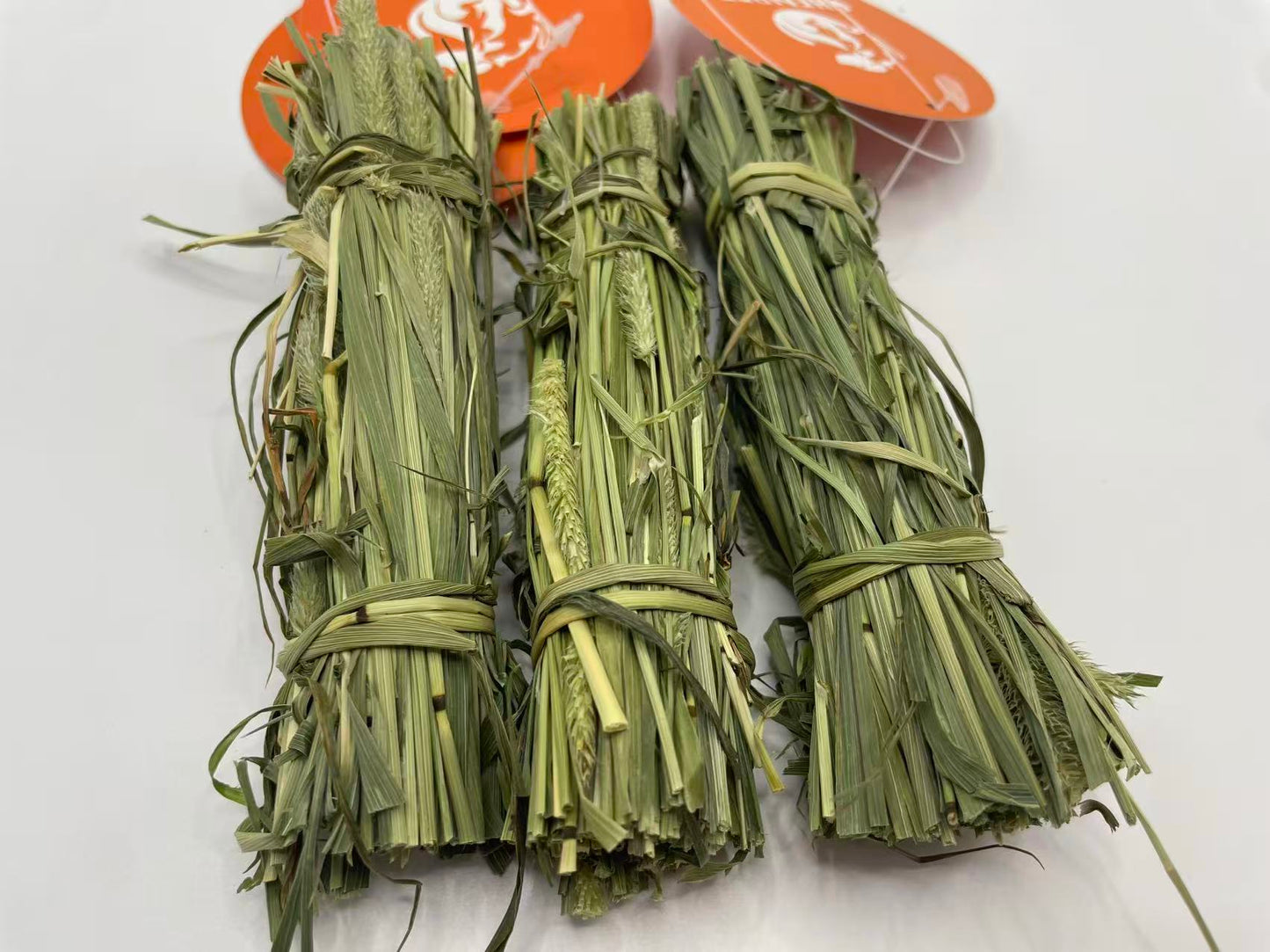 Chenpet Natural Ball Small Pets Chewing Grass Toys