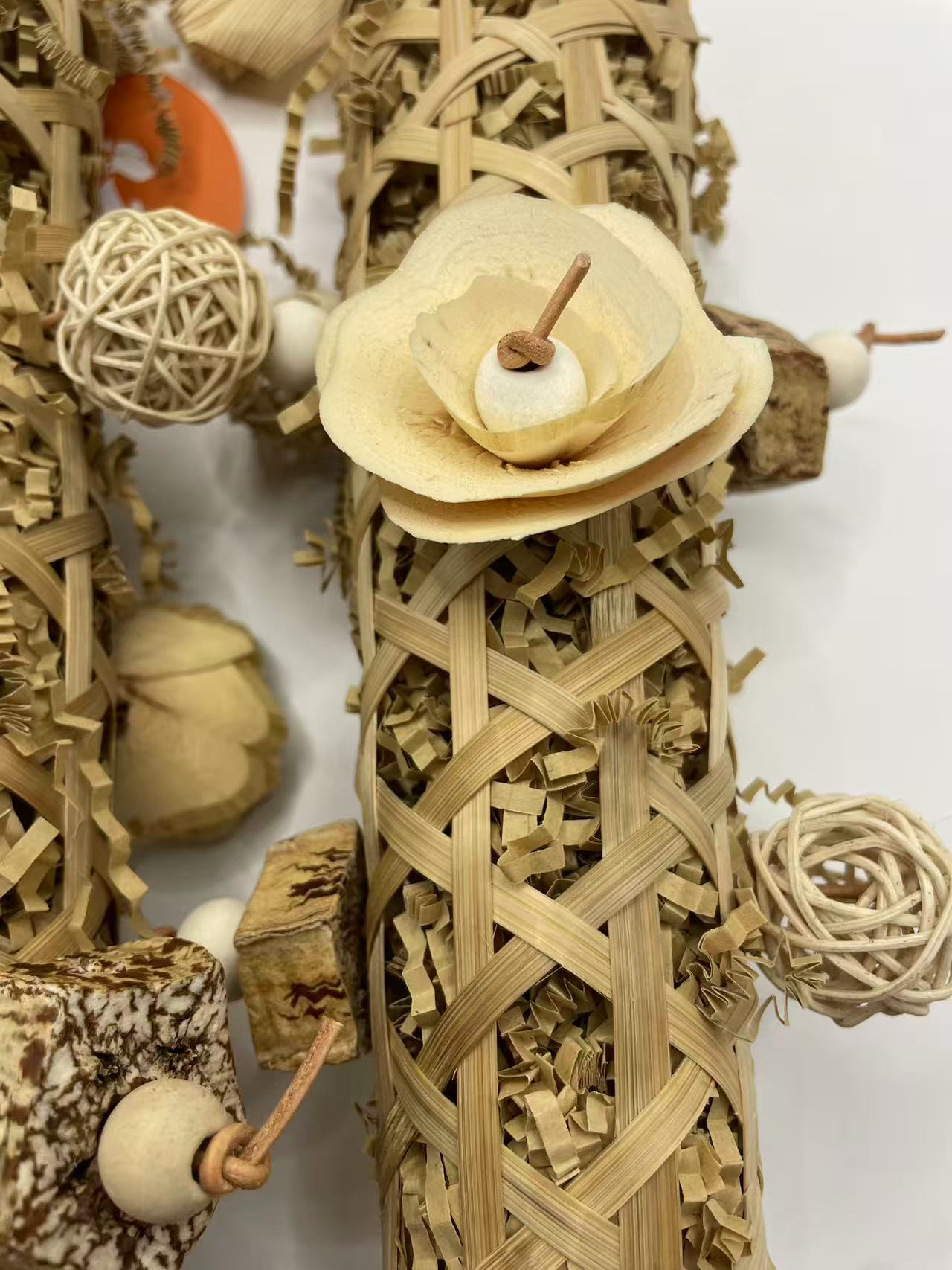 Chenpet Natural Small Pets Interactive Play Toys