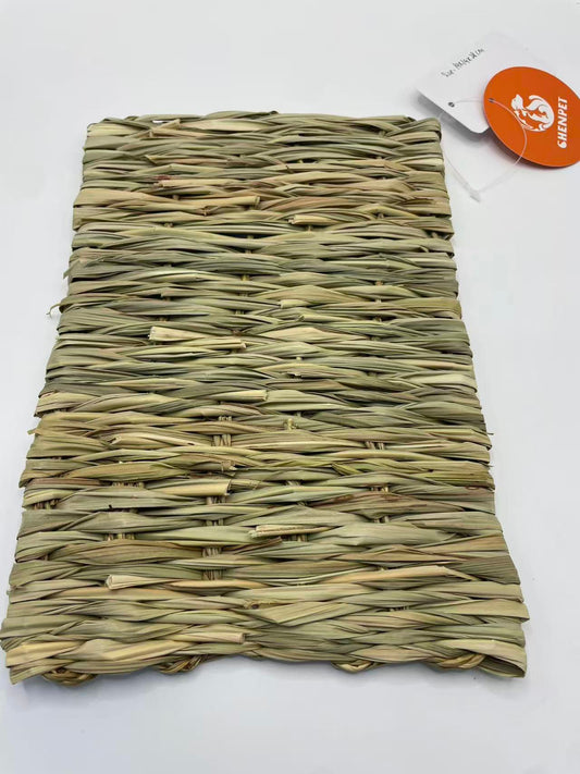 Chenpet Hot Selling Hand Made Grass Small Pets Mats