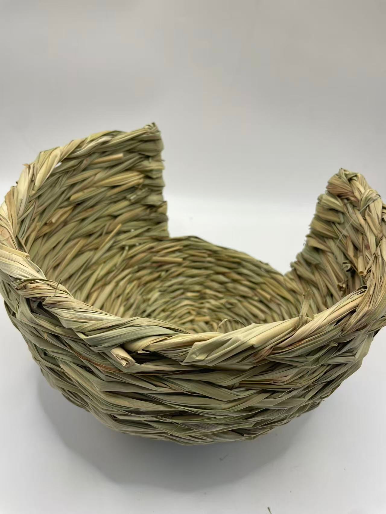 Chenpet Reed Grass Natural Small Pets Guineapig Hideout Safe House