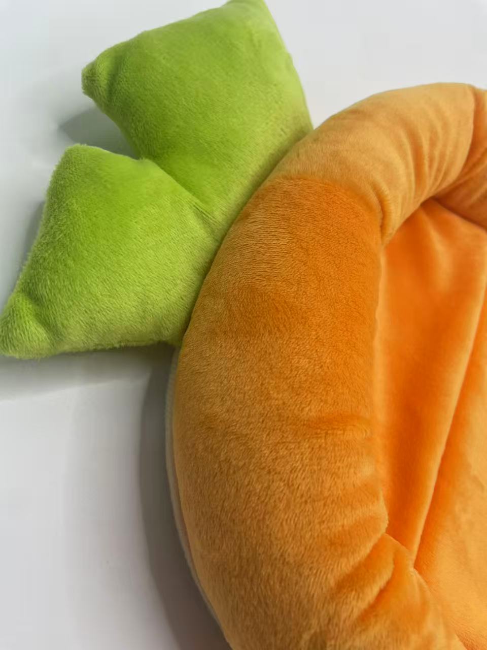 Chenpet Manufacturer Flannel Carrots Design Small Pets Beds