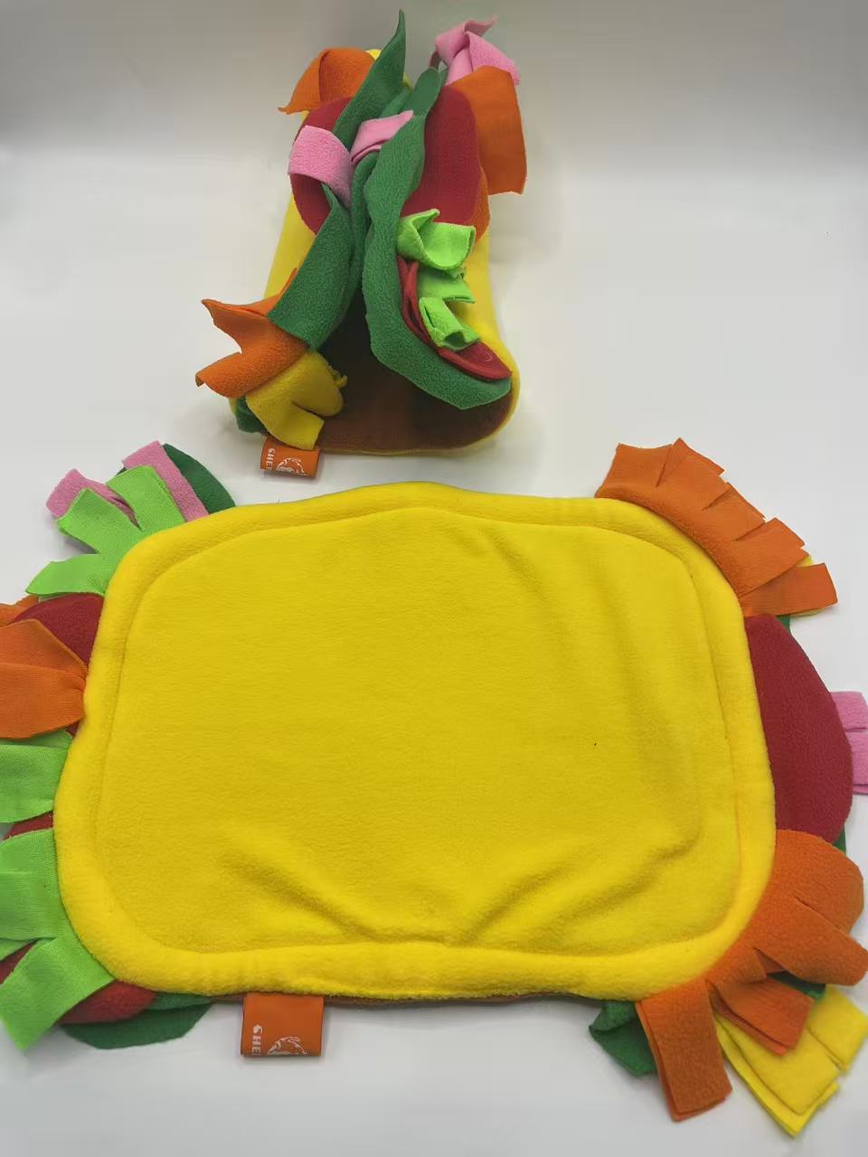 Chenpet Soft Funny Taco Design Winter Small Pets Tunnels