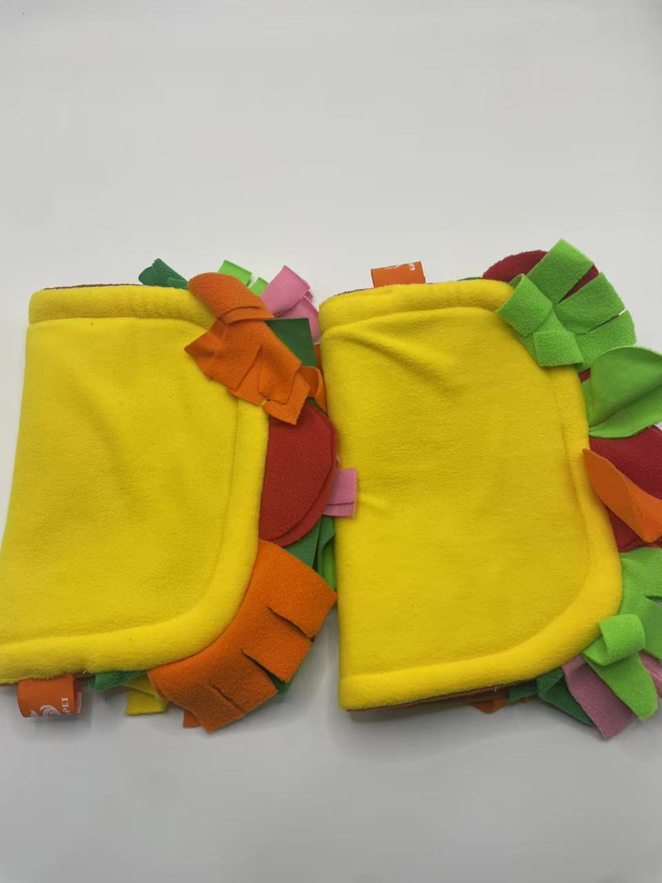 Chenpet Soft Funny Taco Design Winter Small Pets Tunnels