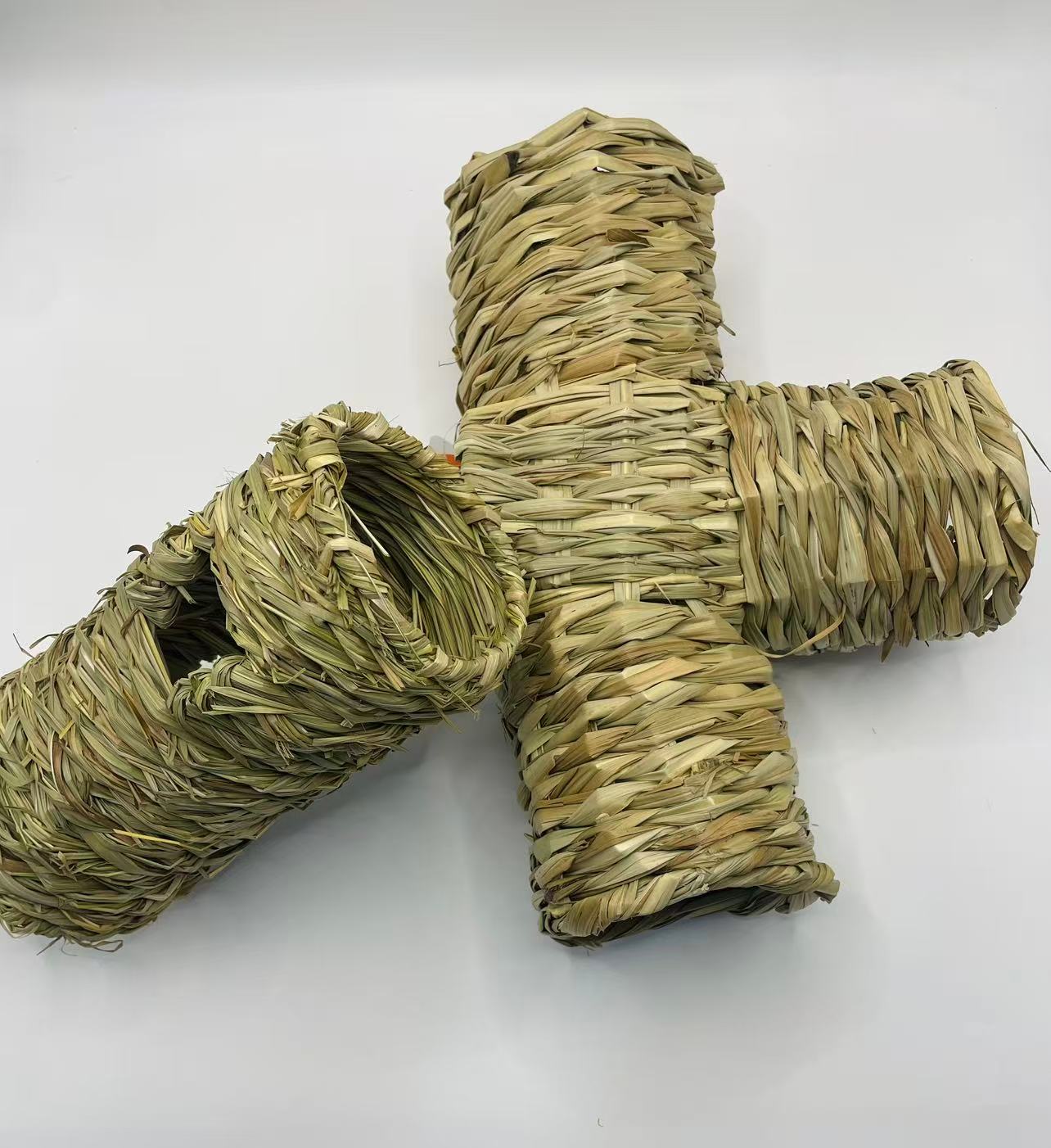Chenpet Wholesale Small Pets Natural Grass Tunnels