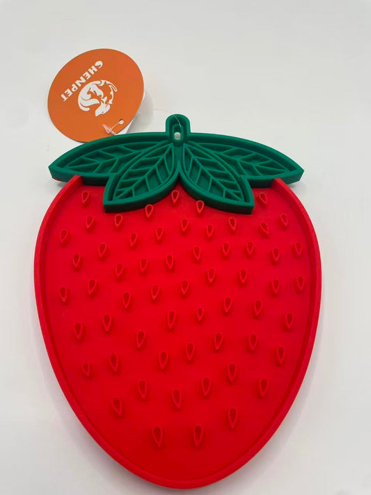 Chenpet Customized Silicone Strawberry  Pet Licki Mats