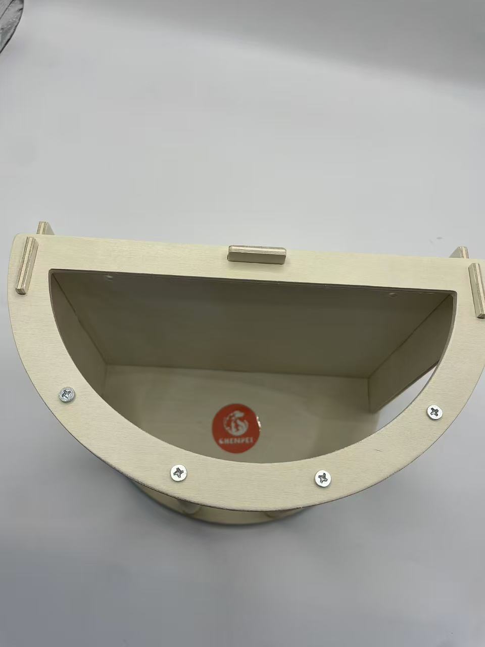 Chenpet Manufacturer Wood Small Pets Grass Hay Rack