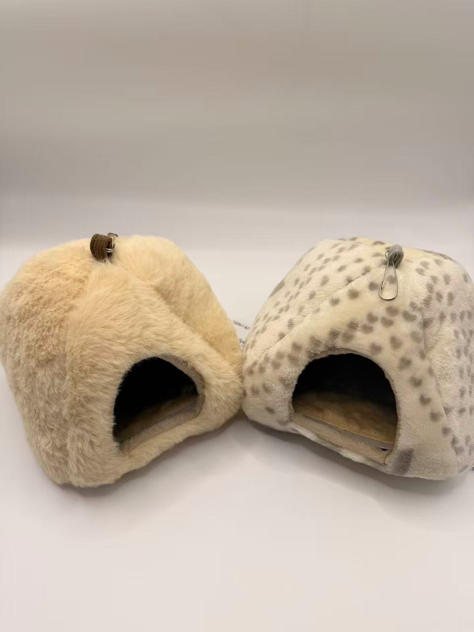 Chenpet Warm Winter Small Pets Flannel Beds