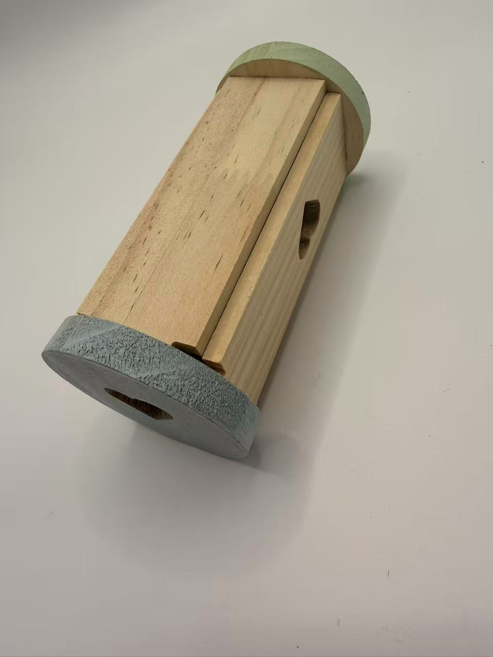 Chenpet Manufacturer Wood Small Pets Holding Food Toys