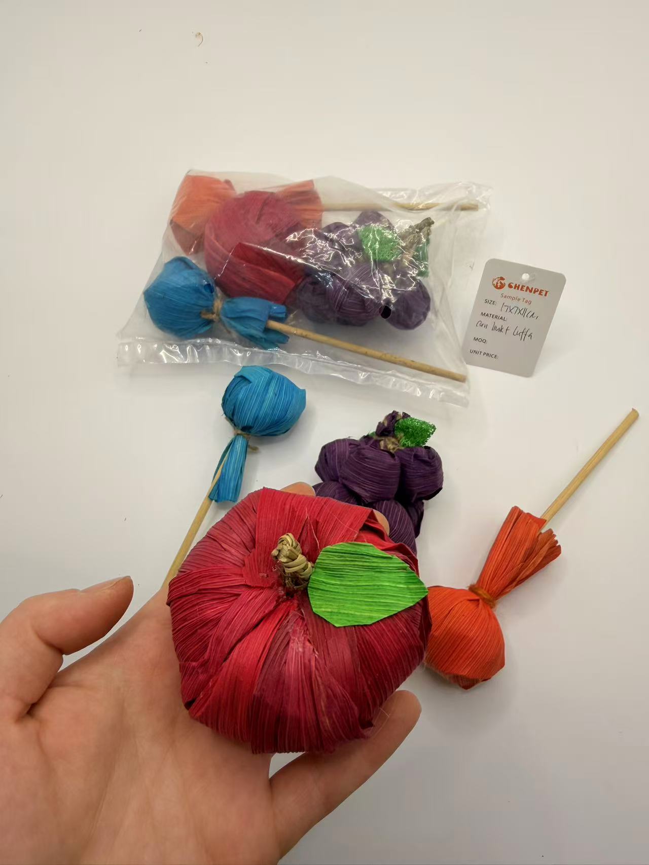 Chenpet Wholesale Corn Husk Small Pets Chew Toys