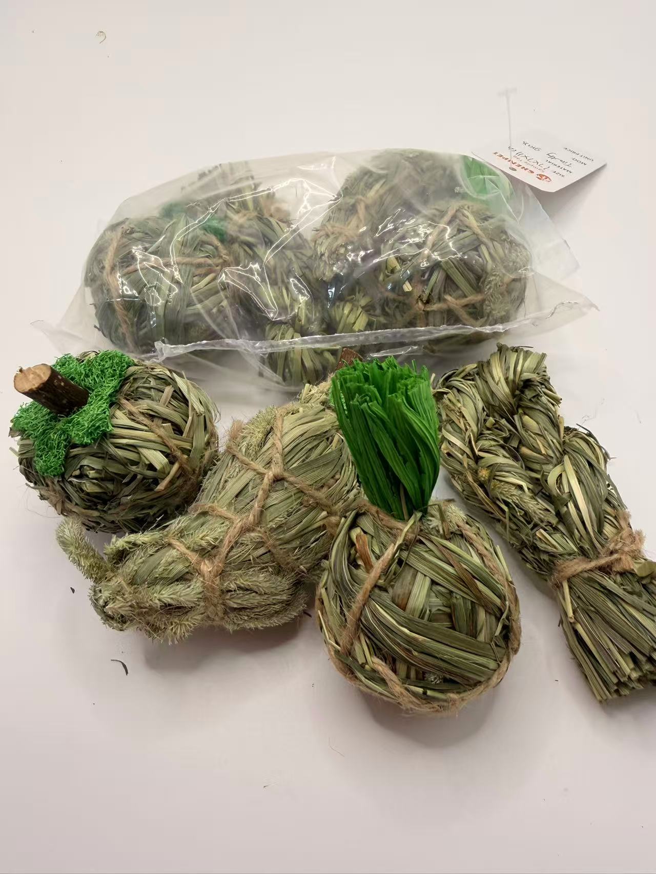 Chenpet Wholesale Timothy Grass Natural Small Pets Toys