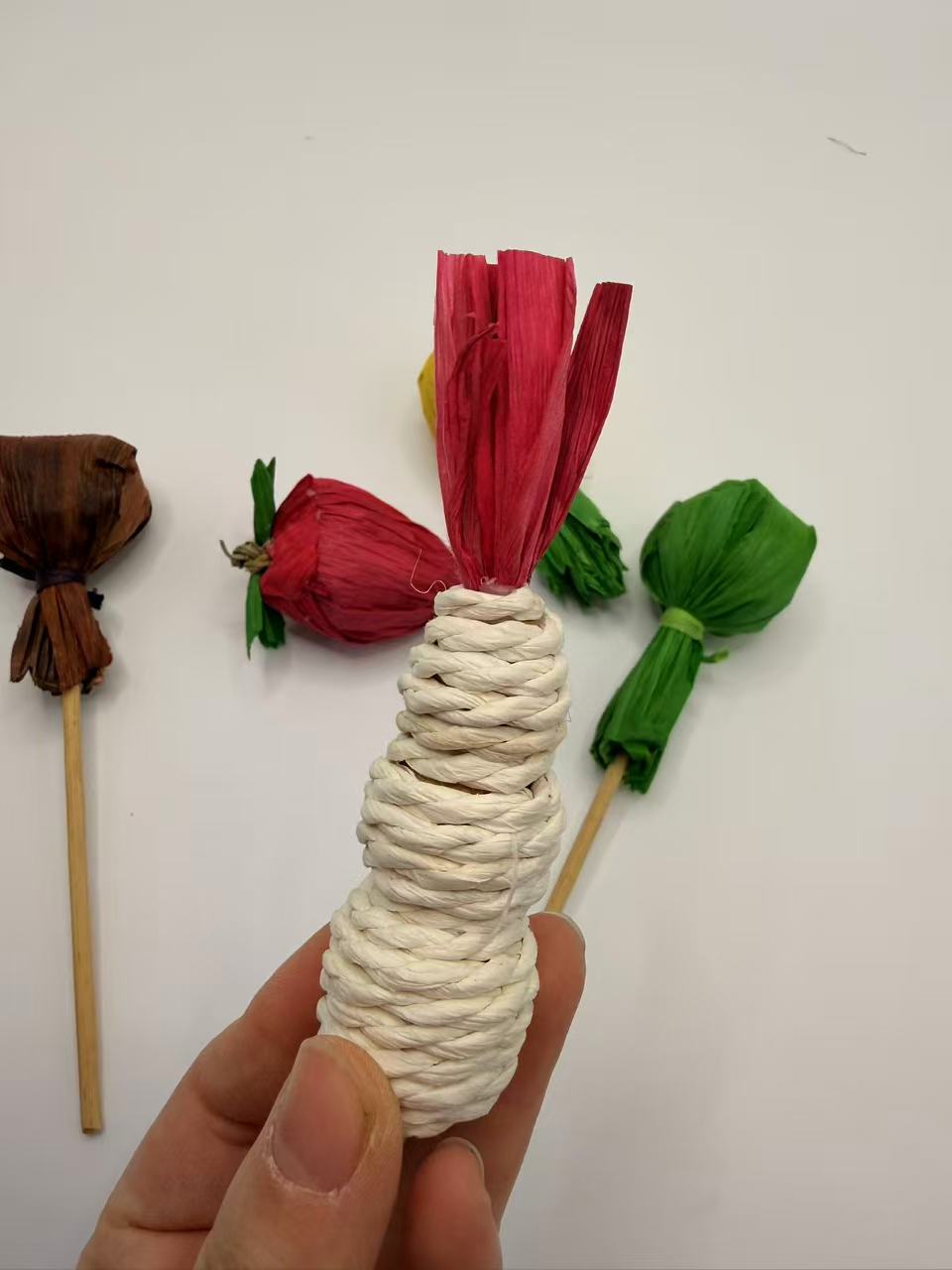 Chenpet Factory New Design Vegetable Series Small Pets Toys