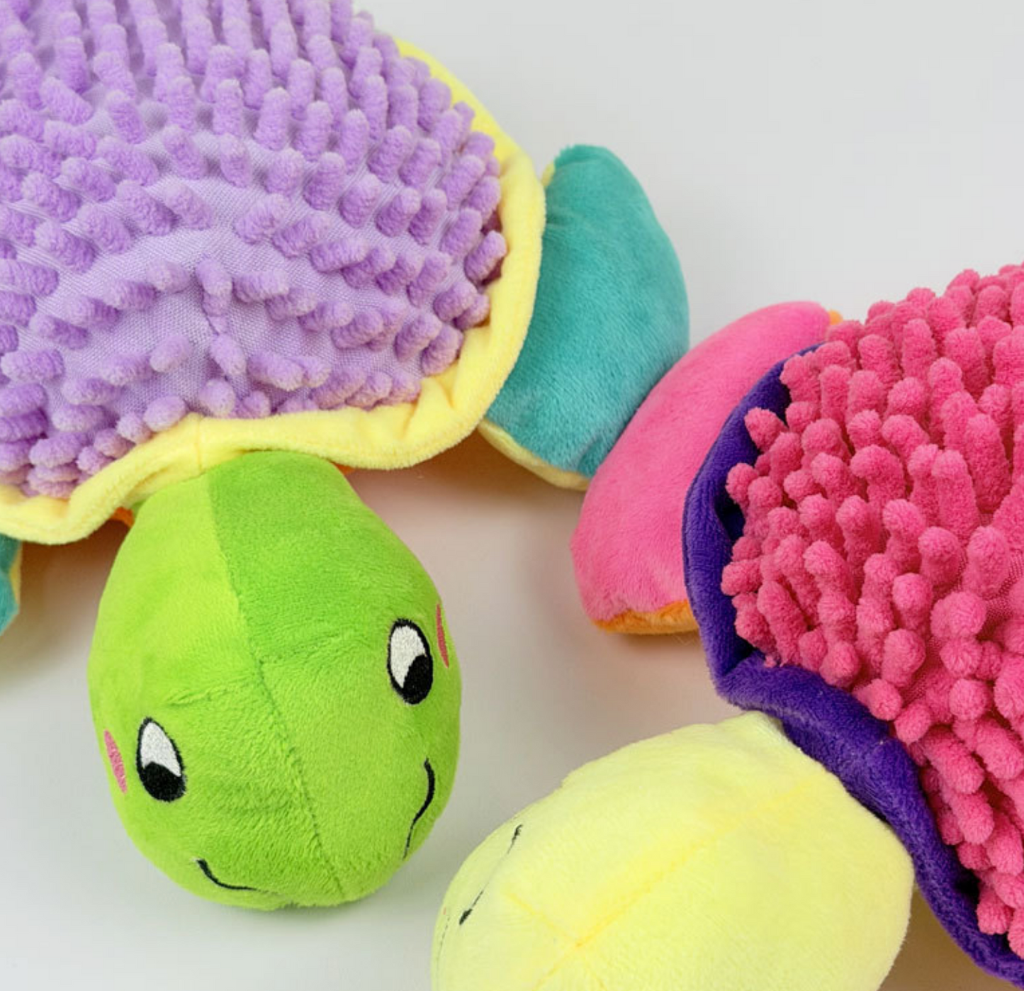 Chenpet  Chenille Sea Turtle Design Companion Dog Toy