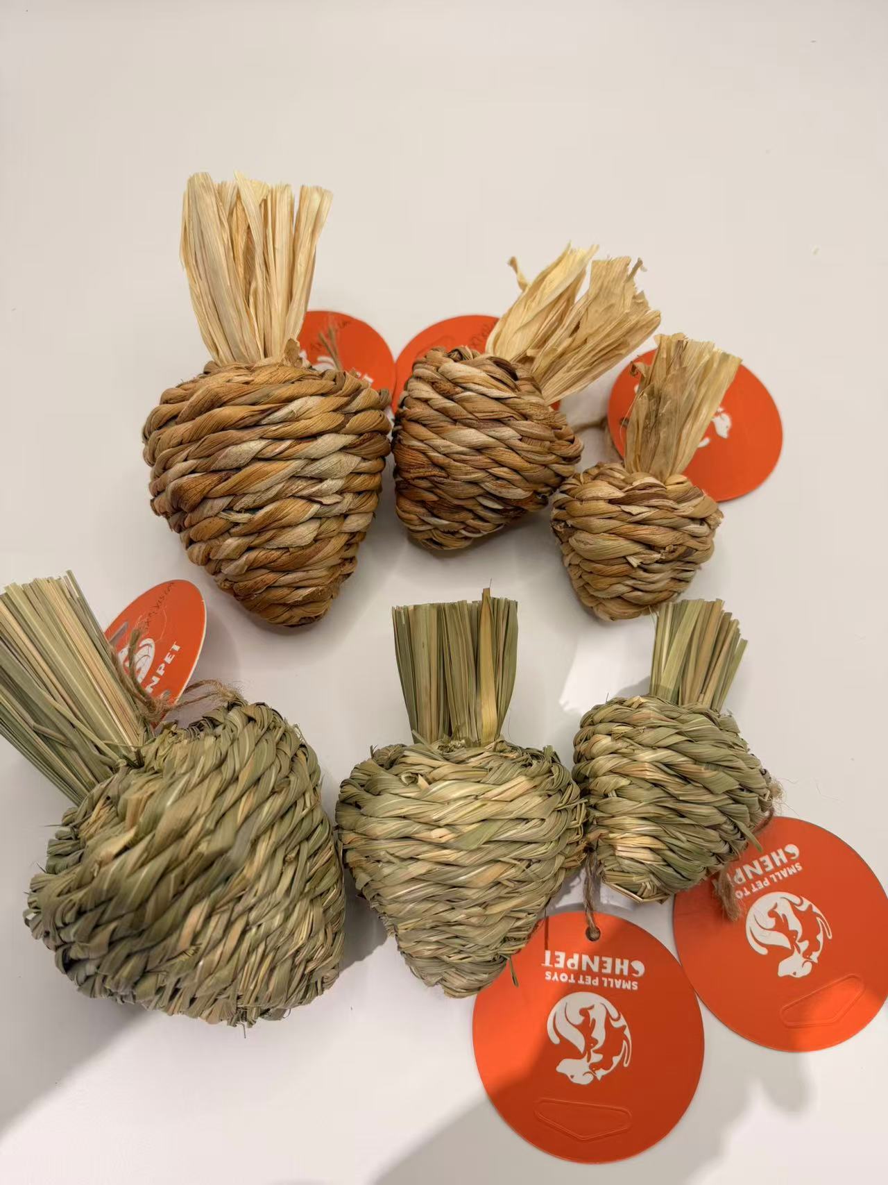 Chenpet New Exclusive Wholesale Natural Small Pets Toys