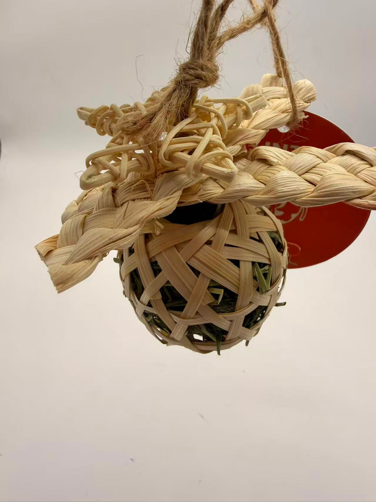 Chenpet Natural Handmade Small Pets Play Chewing Toys