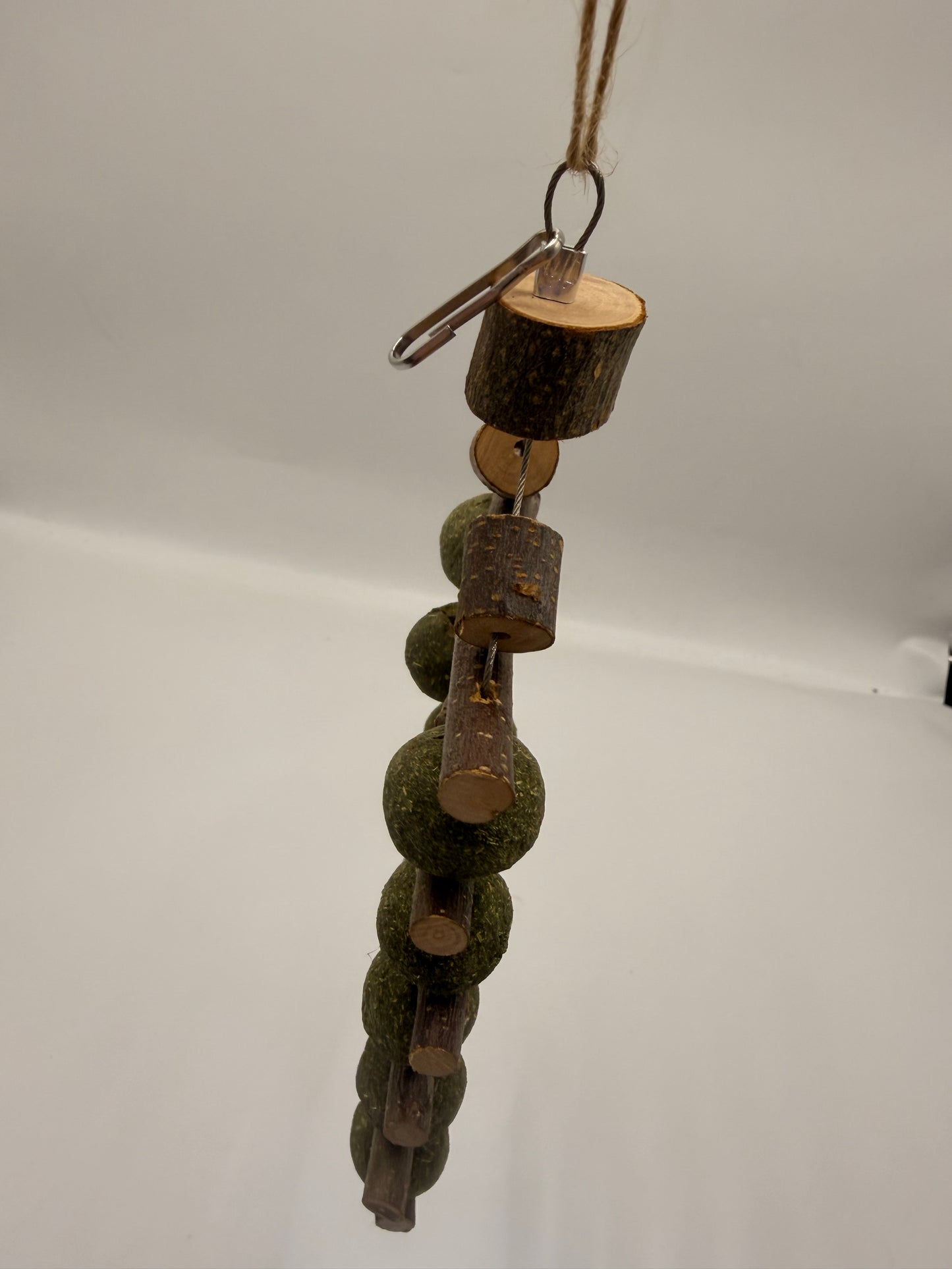 Chenpet Timothy & Apple Tree Branch Small Pets Chewing Toys