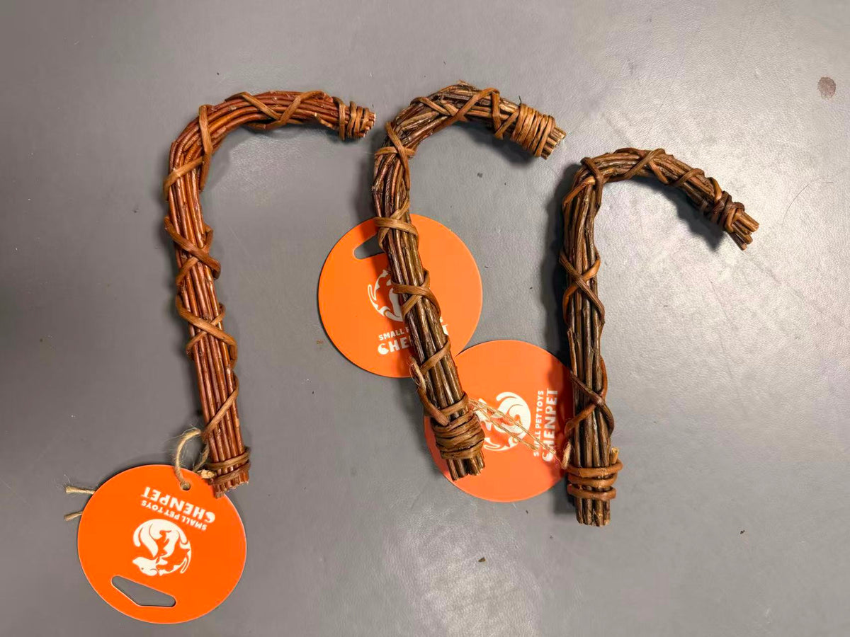 Chenpet Wholesale Amazing Quality Customized Willow Small Pet Toys & tunnels& tents