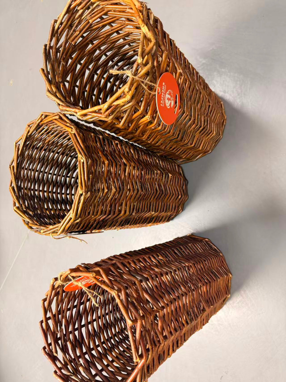 Chenpet Wholesale Amazing Quality Customized Willow Small Pet Toys & tunnels& tents