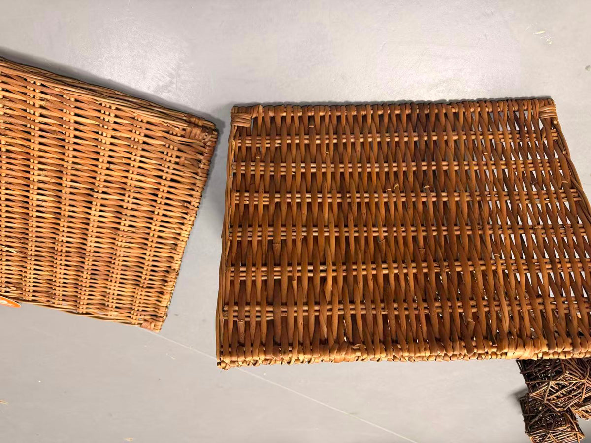 Chenpet Wholesale Amazing Quality Customized Willow Small Pet Toys & tunnels& tents