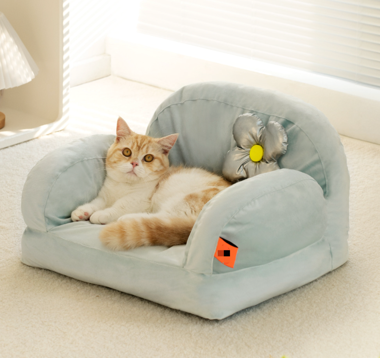 Chenpet New Arrival High Quality  Cat Sofa Easy Clean Velvet Pet Beds